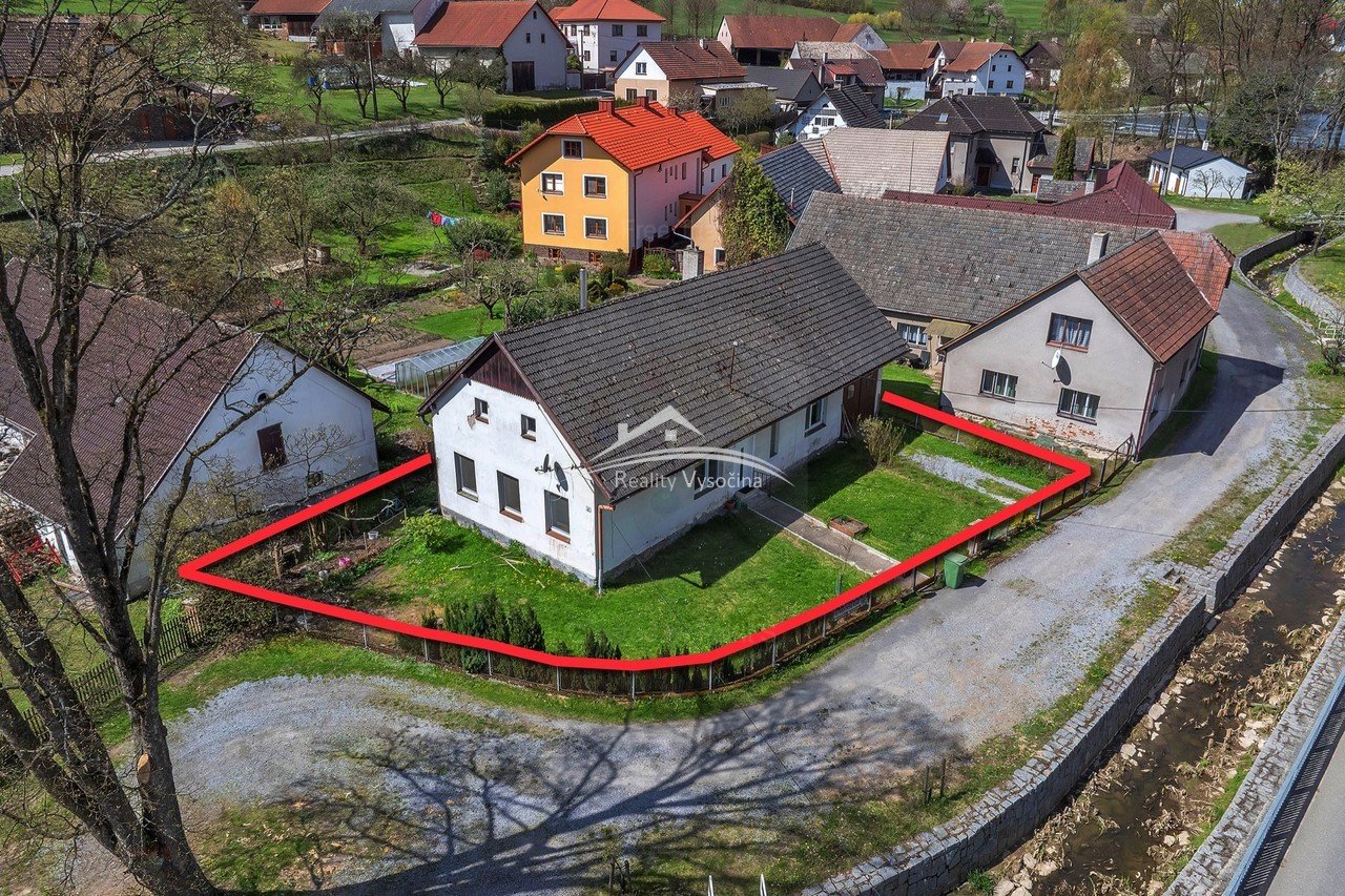 tn_zoom_filename_74568