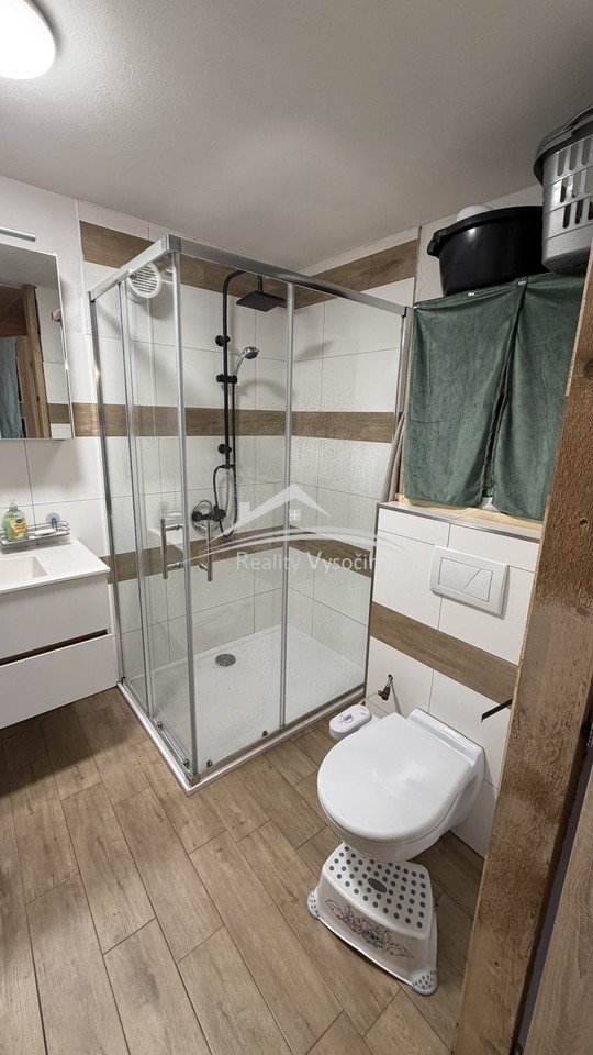 tn_zoom_filename_73026 tn_zoom_filename_73026