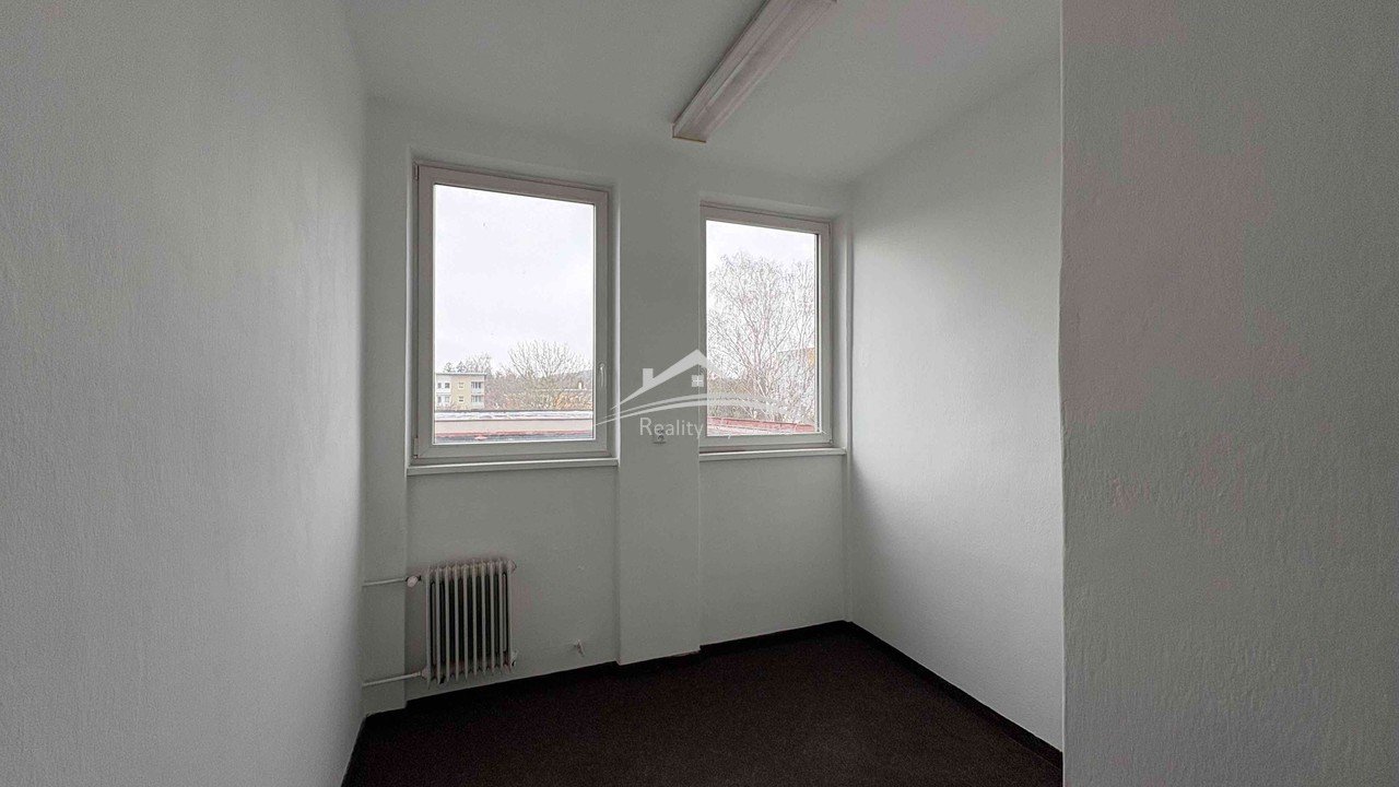 tn_zoom_filename_73637