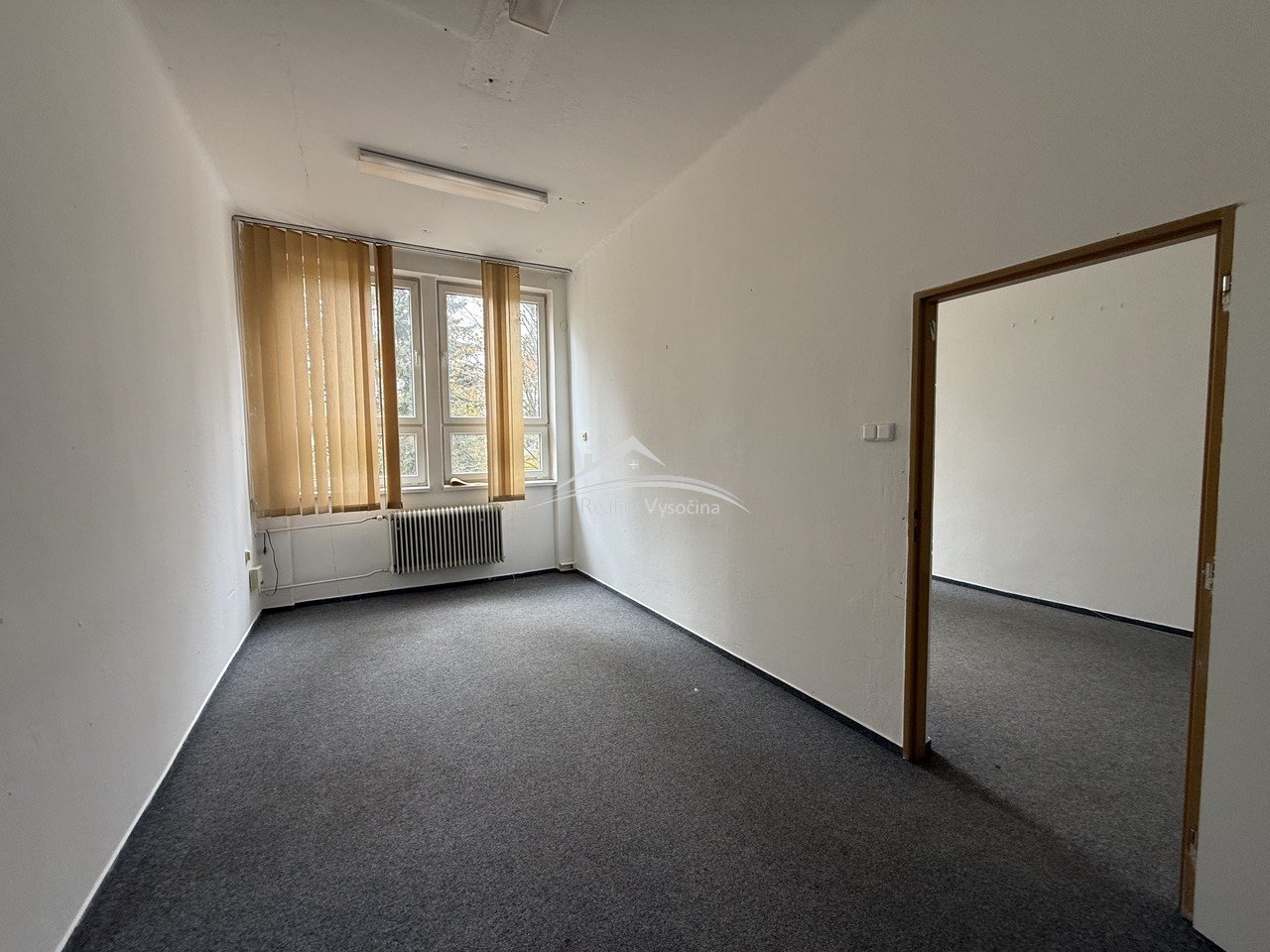 tn_zoom_filename_73103